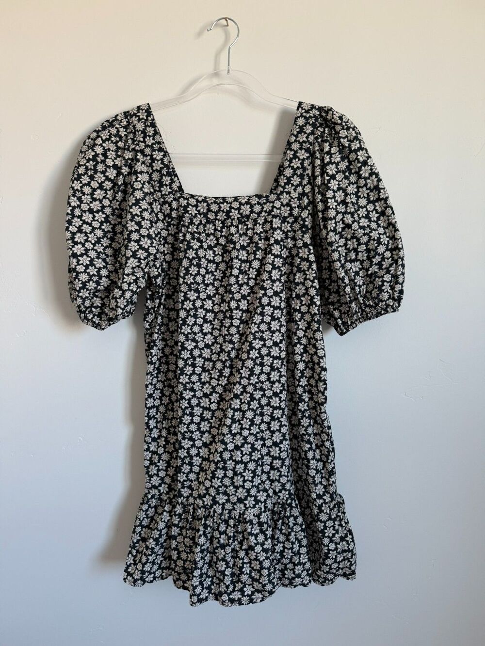 Billabong Black White Floral Mini Dress Puff Sleeve Beach 100% Cotton Size S